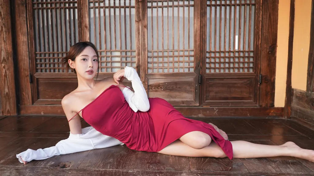 【真人】夏日美女：欧巴请和我恋爱吧！ 截图3